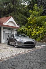 Aston Martin V8 Vantage 4.7l S Sportshift S - scheckheftgepflegte Aston Martin V8 Vantage