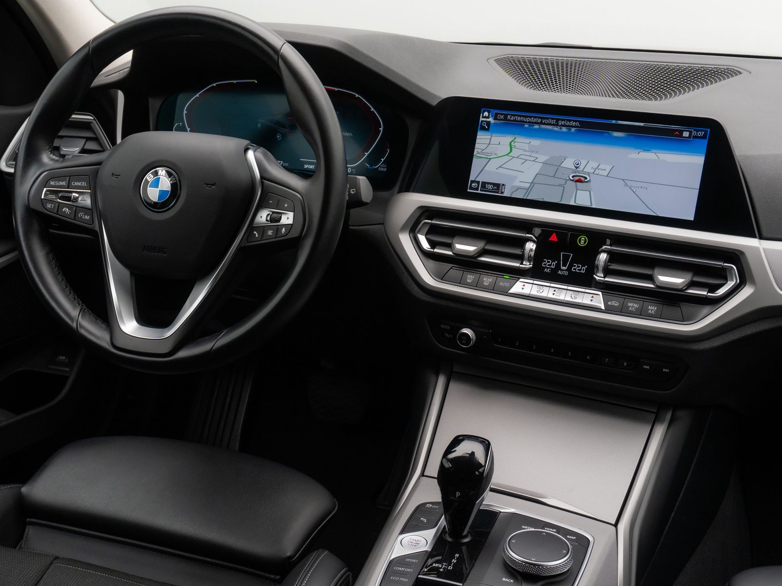 Fahrzeugabbildung BMW 320d Stop&Go PDC Alarm DAB DriveAssist Sportsitz