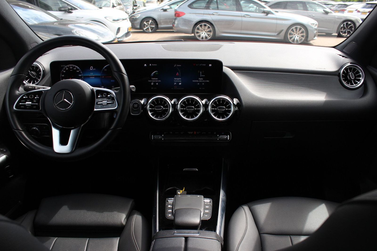 Mercedes-Benz EQA 250+ Luxury Line 71 kWh / SoH 93,4% / Camera imagem 3