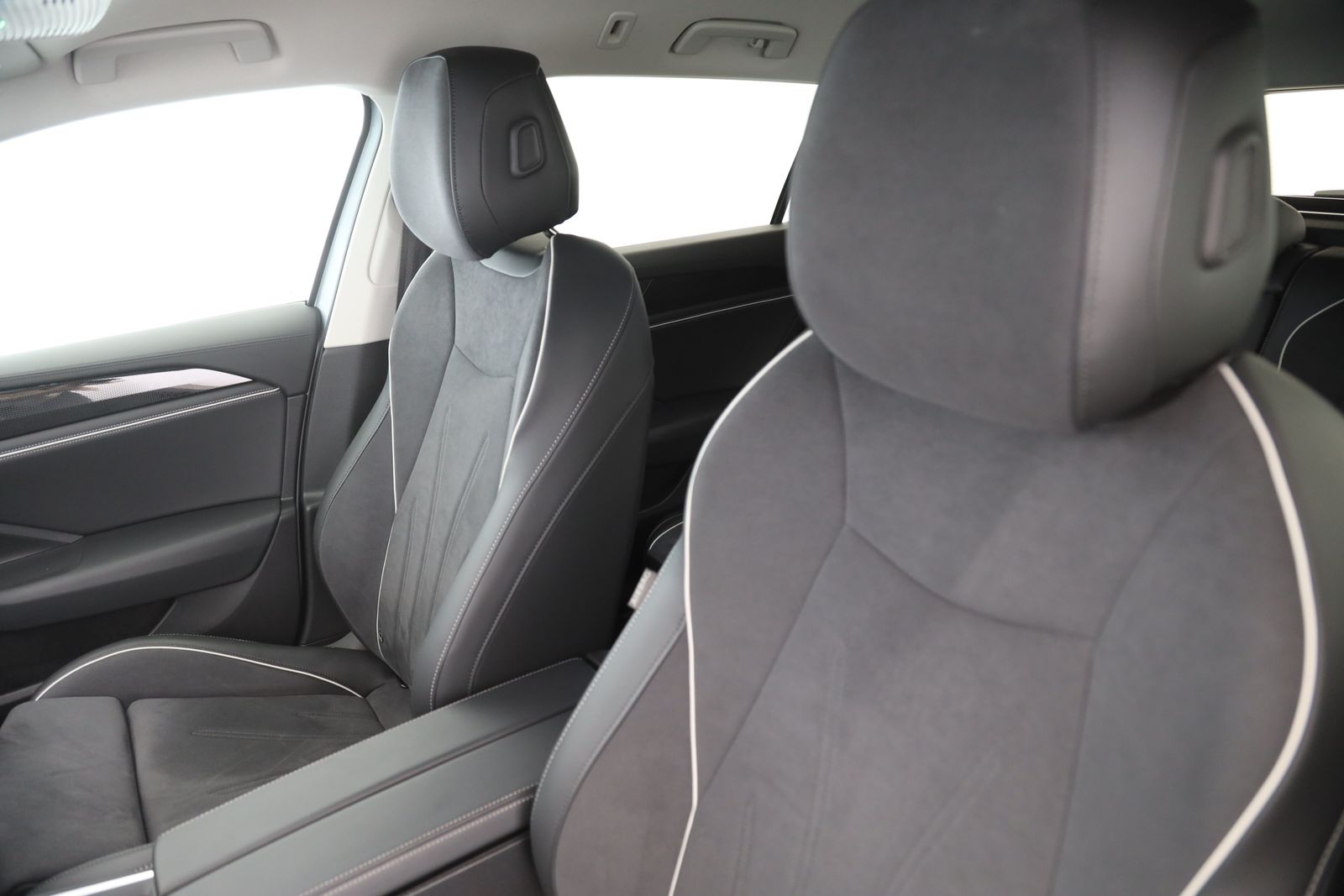 Volkswagen Passat Variant - Bild 19