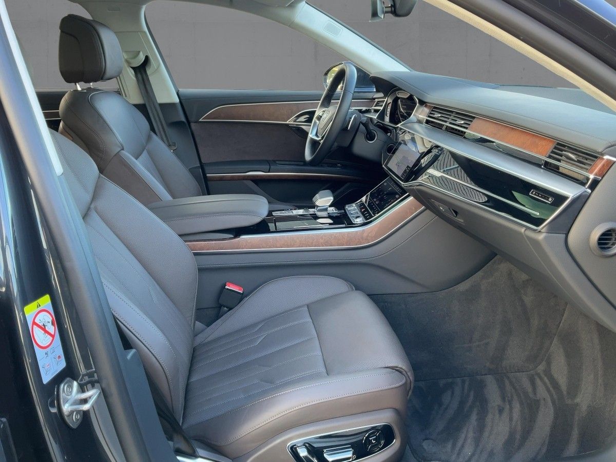 Audi A8 - Bild 12