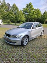 BMW 116i 2.0 Facelift Sport - BMW 1er Reihe aus 2011: Facelift