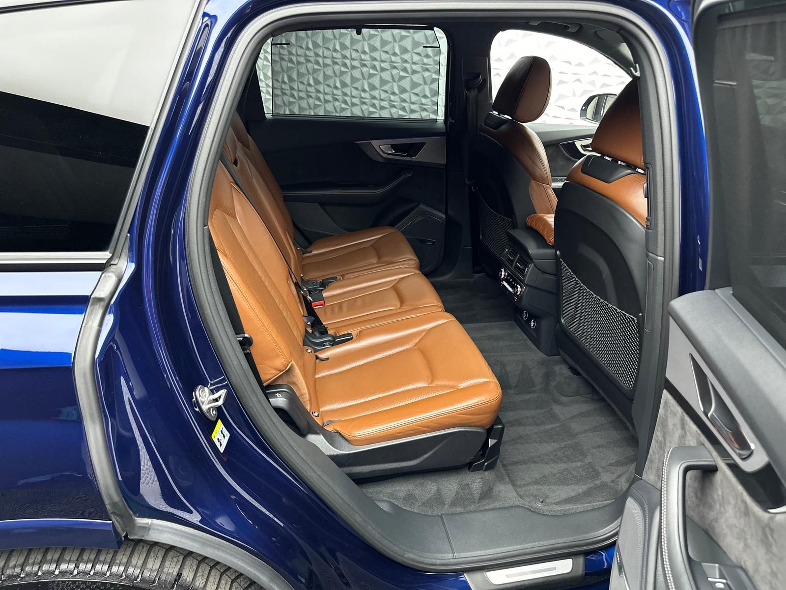 Fahrzeugabbildung Audi Q7 SQ7 50 TDI S-LINE/MATRIX/ACC/LUFT/STHZ/NIGHT
