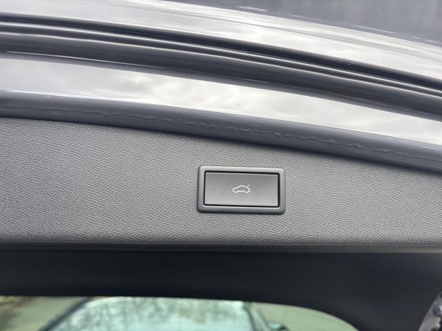 Leon Sportstourer 1.5 e-Hybrid VZ Matrix AHK XL