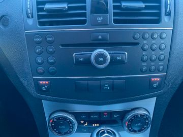 Bild 14 Mercedes-Benz C 200 C Lim. Avantgarde *PANO*SHZ*KLIMAAUTO*TÜV*