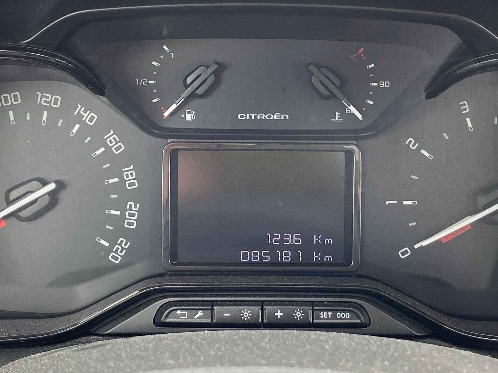 Fahrzeugabbildung Citroën C3 Picasso Stonic