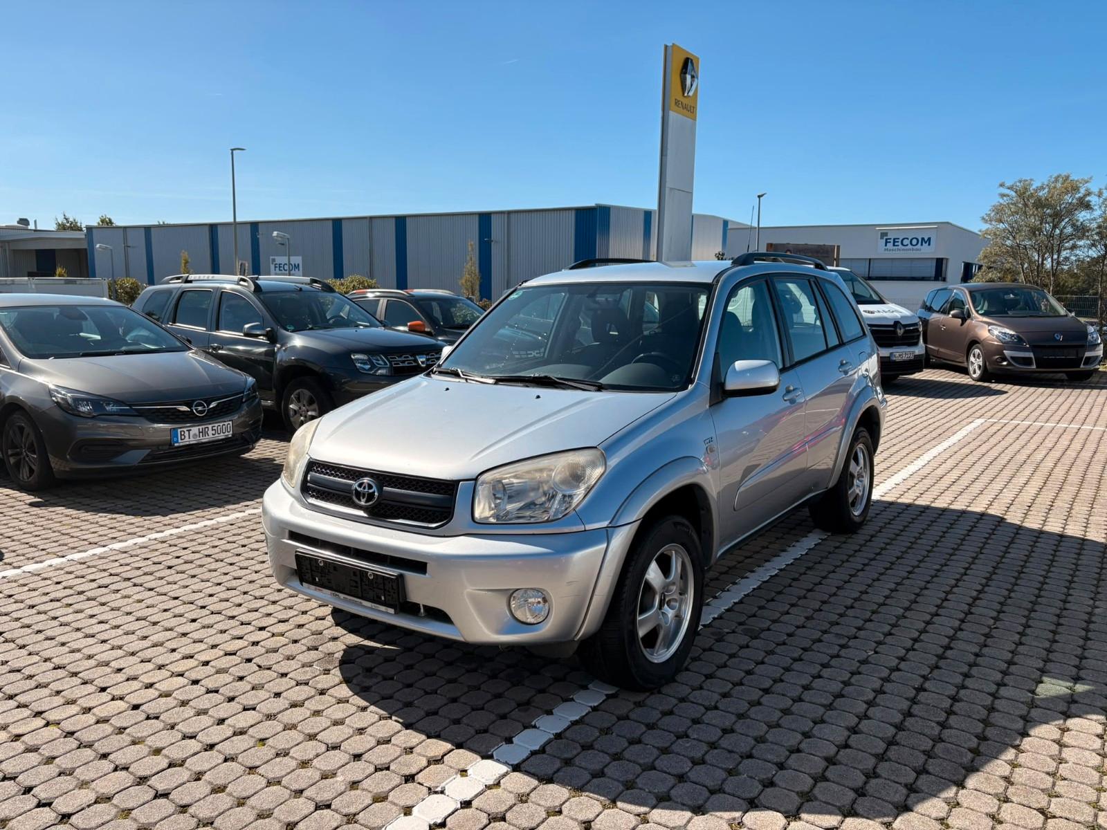 TOYOTA RAV4 - 2.0 -150 CV - BVM - VOLANT EN CUIR