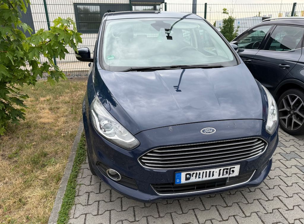 Image of Ford S-Max