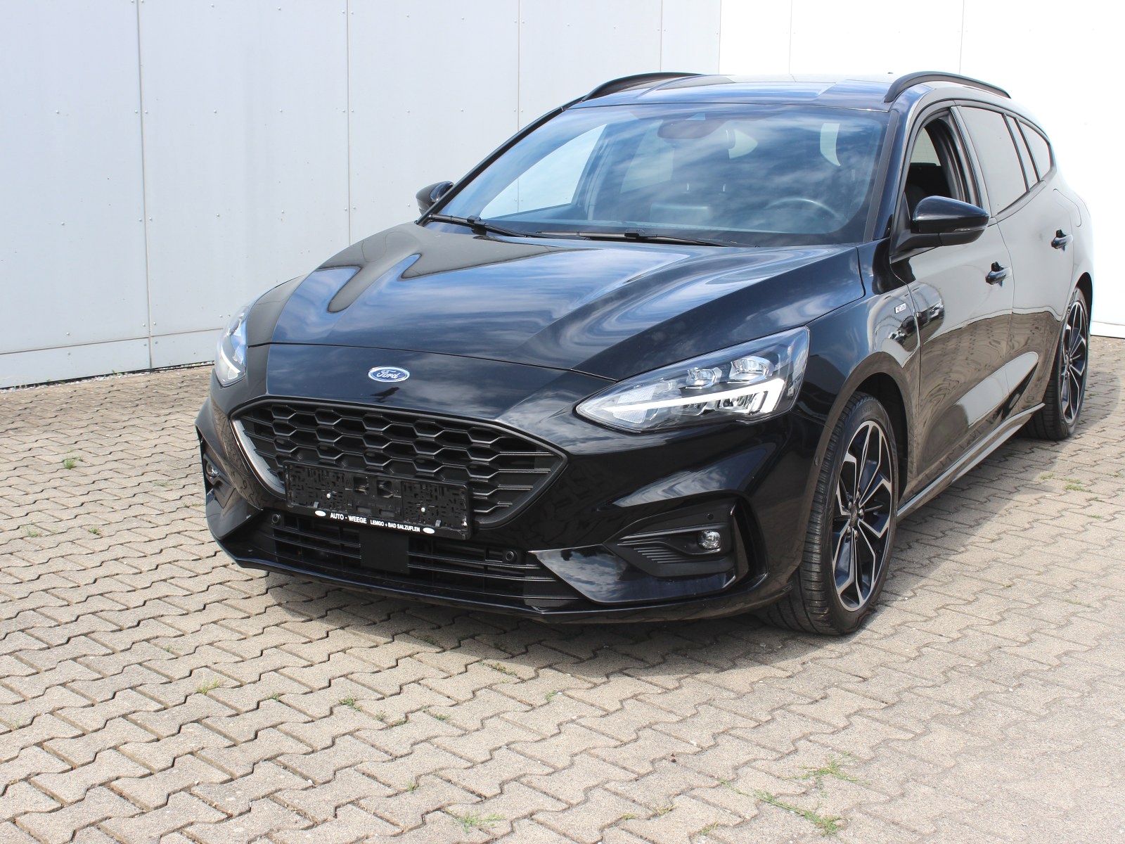 Fahrzeugabbildung Ford Focus ST-Line 1,0 EcoBoost Mild Hybrid