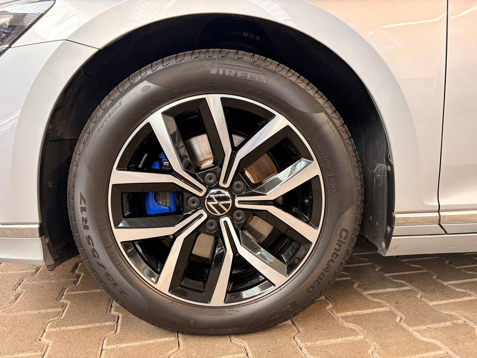 Fahrzeugabbildung Volkswagen Passat Var. 1,4 eHybrid GTE +ACC+LED+AHK +Kamera