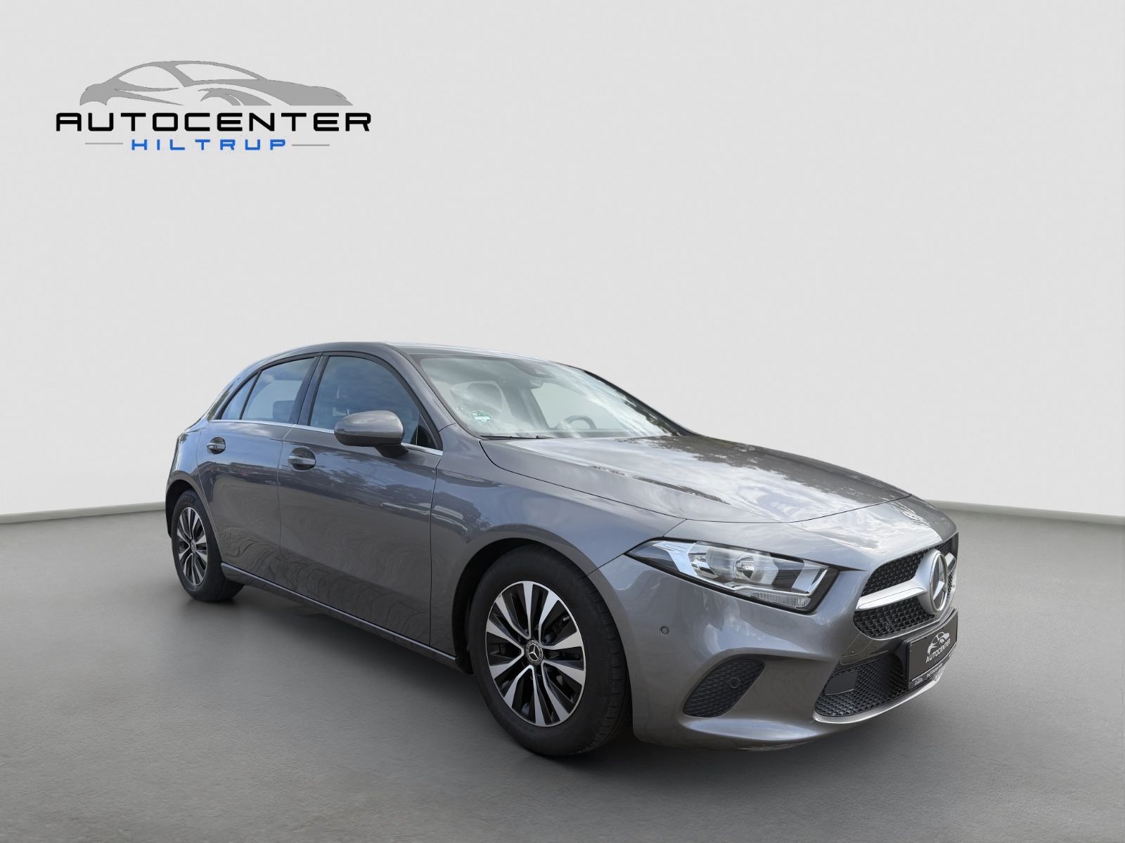 Mercedes-Benz A 180/2.Hand/Scheckheft/Kamera/MBUX/Top Zustand/ imagem 2