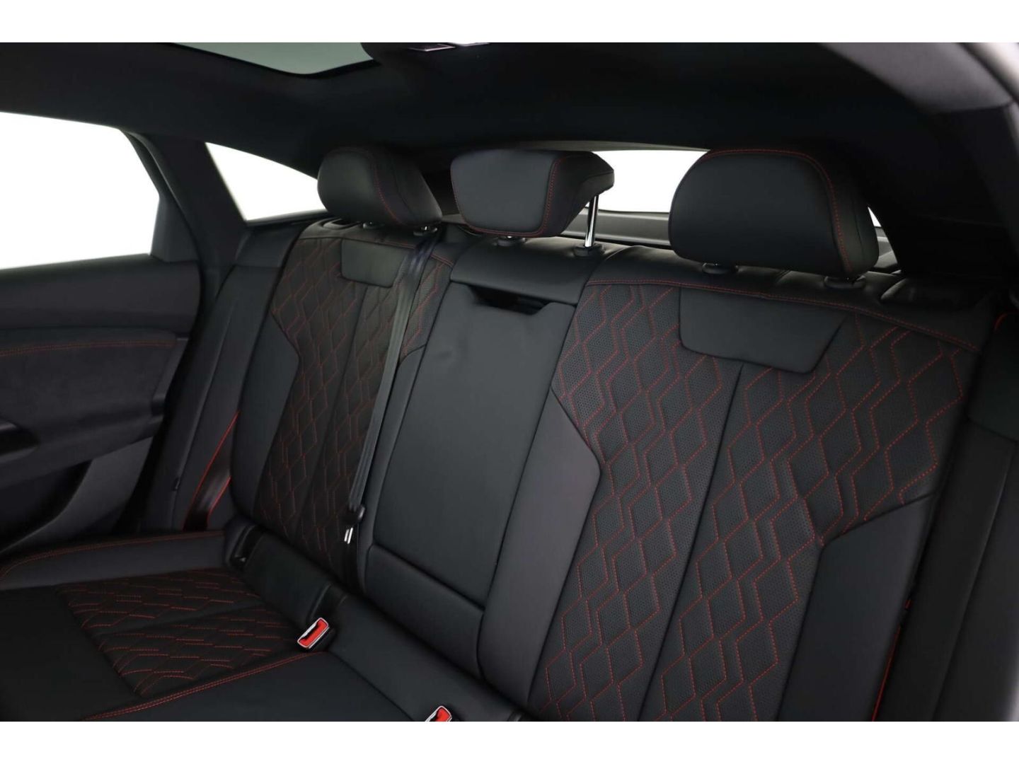 Audi S6 e-tron - Bild 6