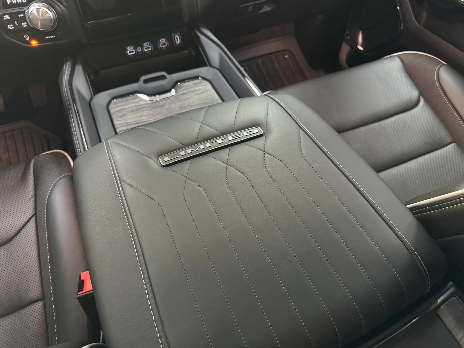 Fahrzeugabbildung Dodge RAM LIMITED HURRICANE 3.0L-HO 540 PS - RAMBOX