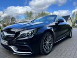 Mercedes-Benz C 63 AMG Mercedes-AMG C 63 Autom. Mercedes-AMG - Mercedes-Benz C 63 AMG mit Benzin-Antrieb: Cabrio