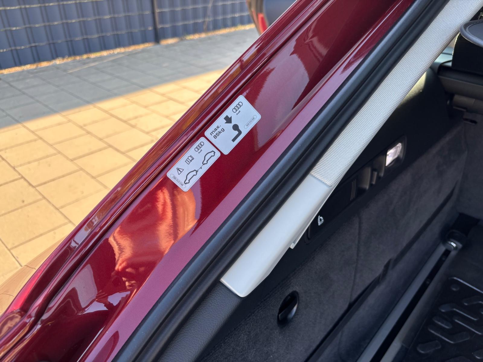 Audi A6 3.0 TDI quattro StHz, AHK, LED 