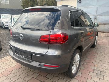 Volkswagen Tiguan - 5
