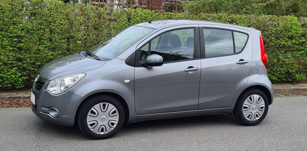 Opel Agila