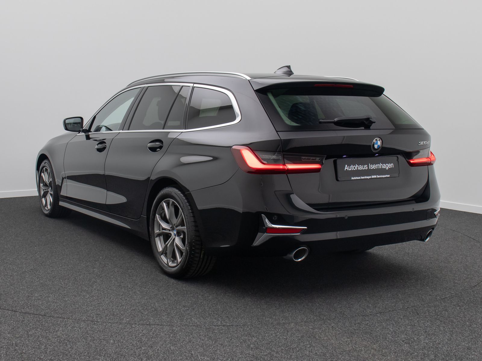 Fahrzeugabbildung BMW 320d Luxury Line DAB Leder Komfort HiFi Sport