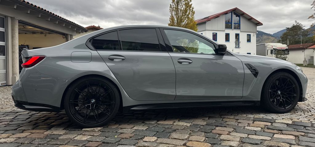 BMW M3 2023