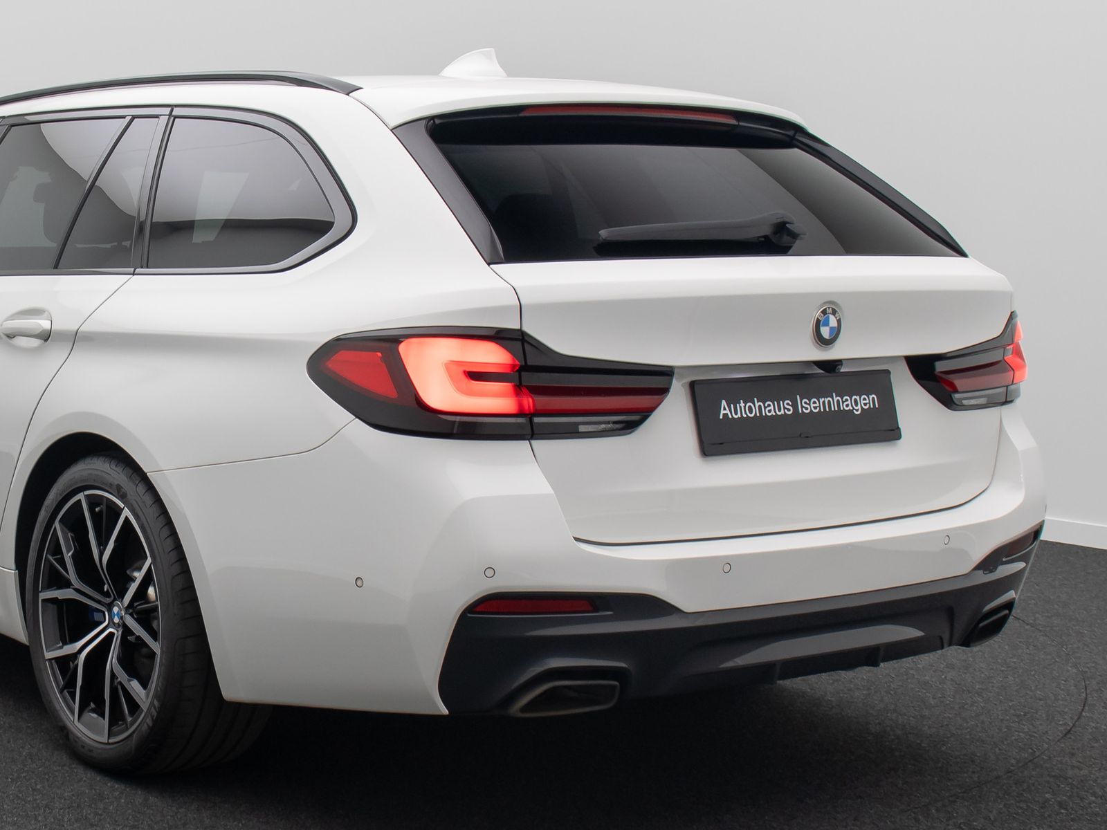 Fahrzeugabbildung BMW 540d xD M Sport Panorama Kamer Laser HUD DAB H/K