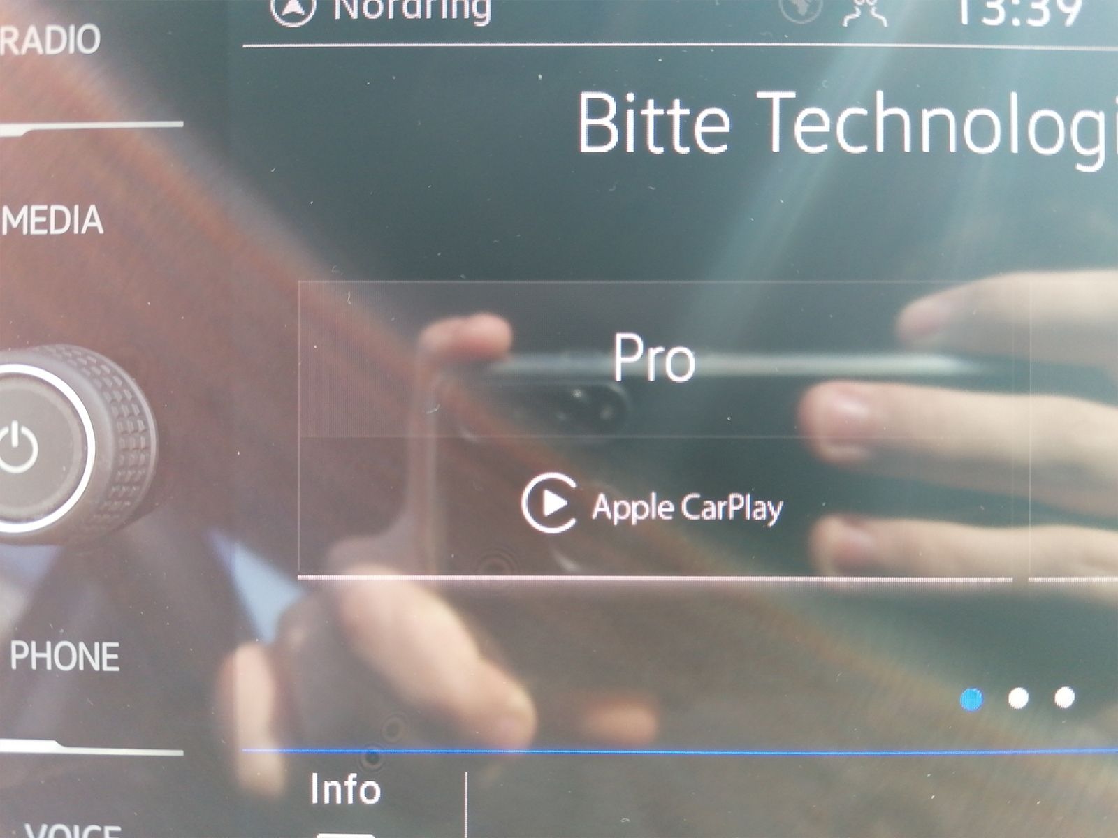 T6.1 Kombi 2.0 TDI DSG LED+NAVI+ACC+PDC+