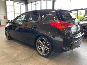 Toyota Auris Life+ Lim. 1.6 Edition *AHK*KAMERA*KLIMAA.