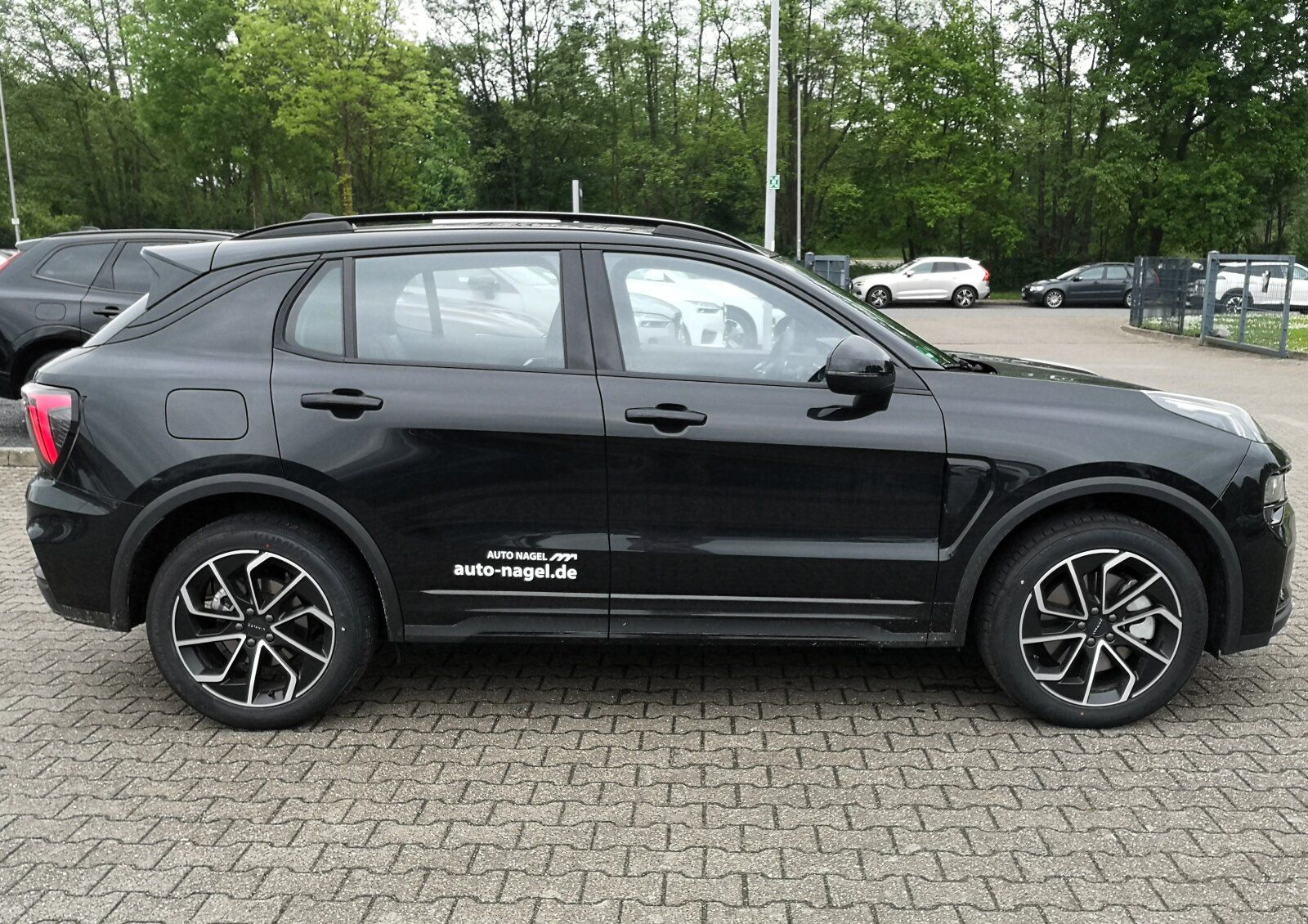 Lynk & Co 01