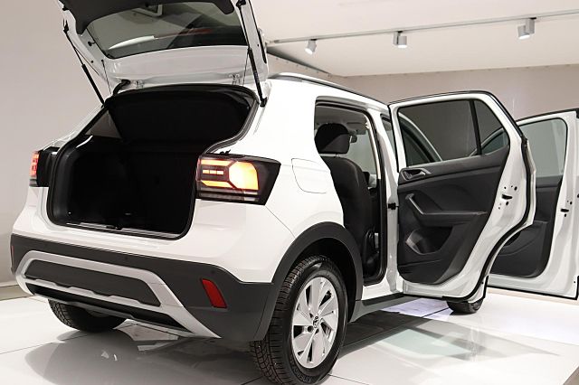 T-CROSS Life 1.0 TSI Anschlussgarantie ACC LED N