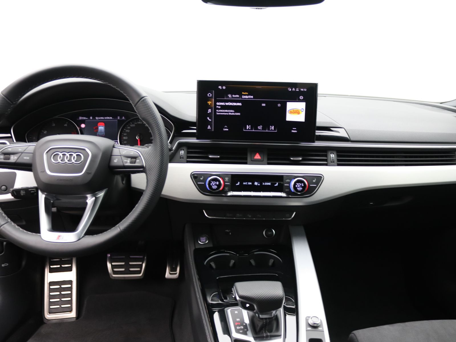 Audi A4 - Bild 17