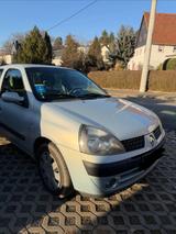 Renault Clio Privilege 1.4 16V Expression - Renault Clio: Expression 16v