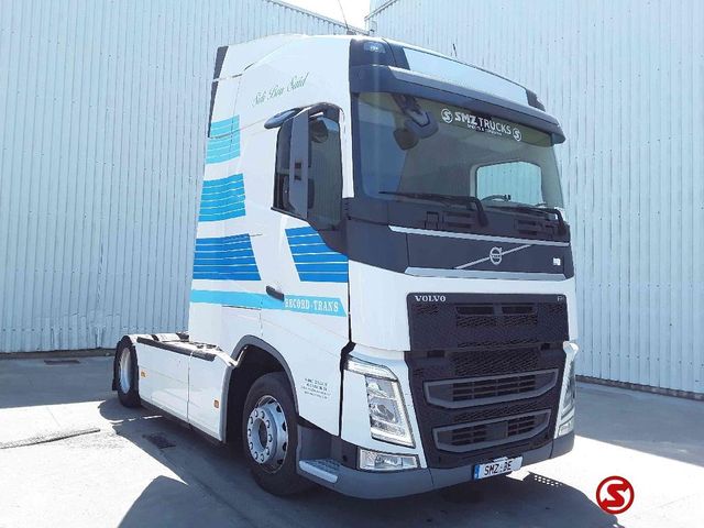 Volvo FH 420 GlobeTRotter 567"km TOP