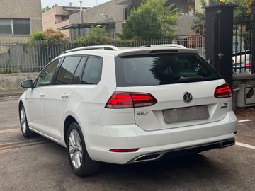 Volkswagen Golf - 9