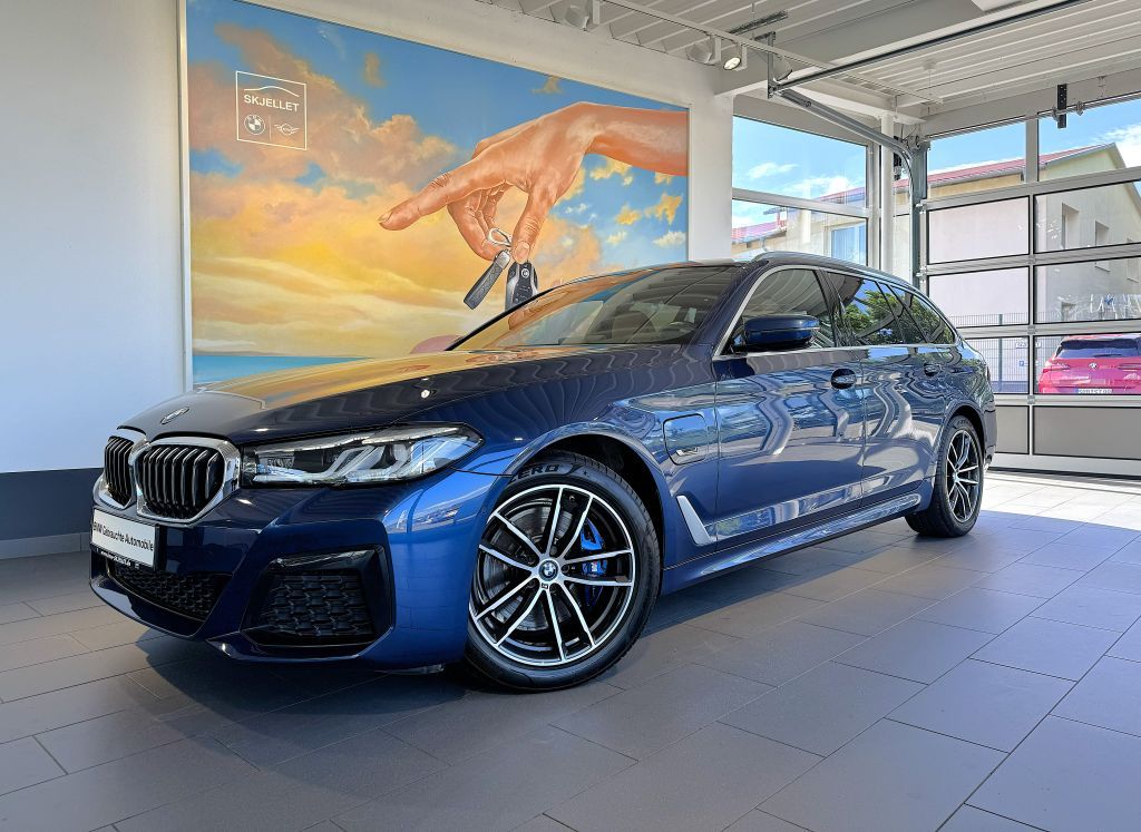Image of BMW 530