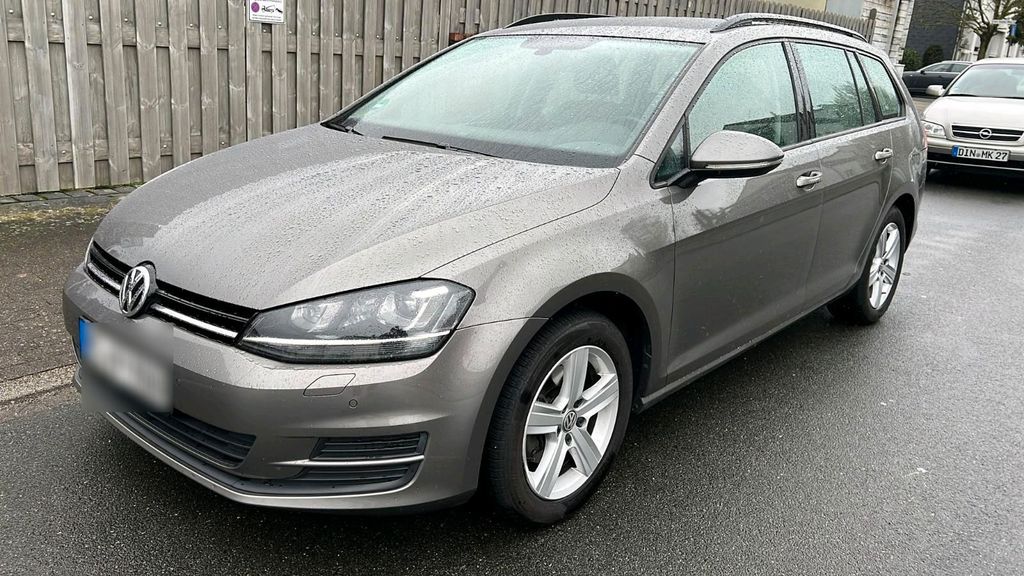 Image of Volkswagen Golf