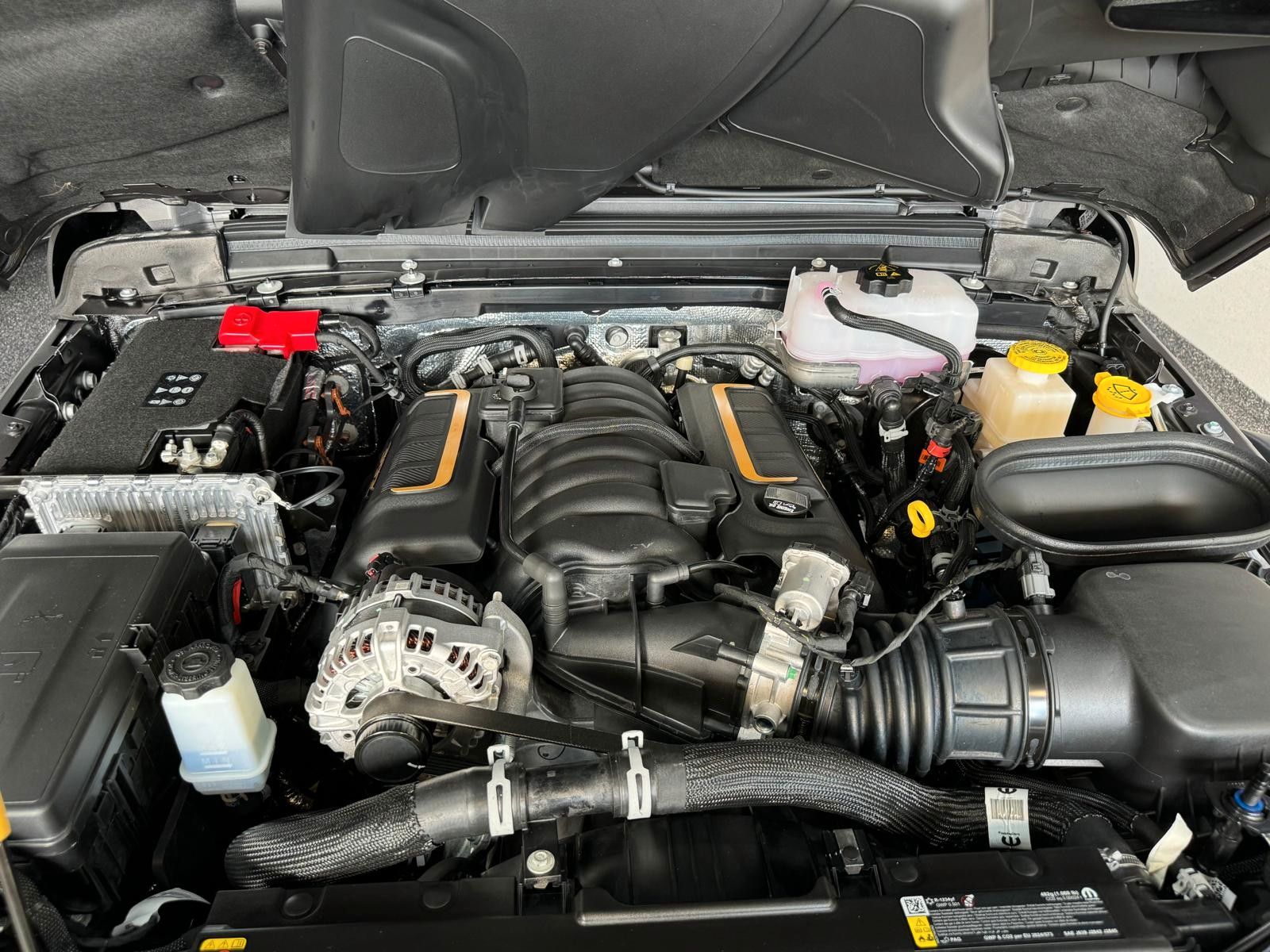 Fahrzeugabbildung Jeep 2026 MOAB 392-6.4L HEMI V8-DUAL TOP