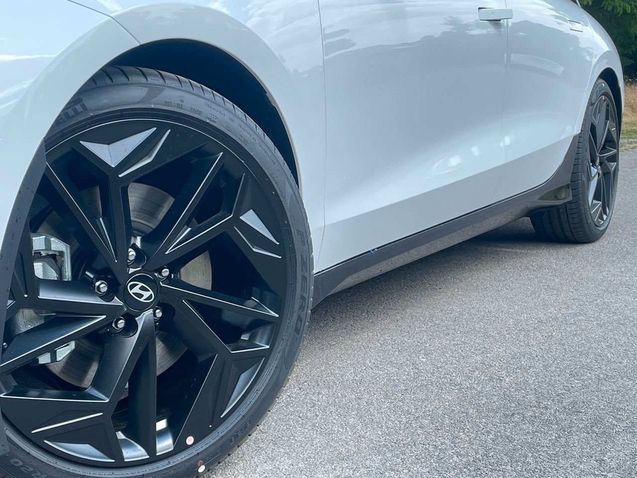 Fahrzeugabbildung Hyundai IONIQ 6 Ioniq 6 First Edition 4WD *MIETKAUF