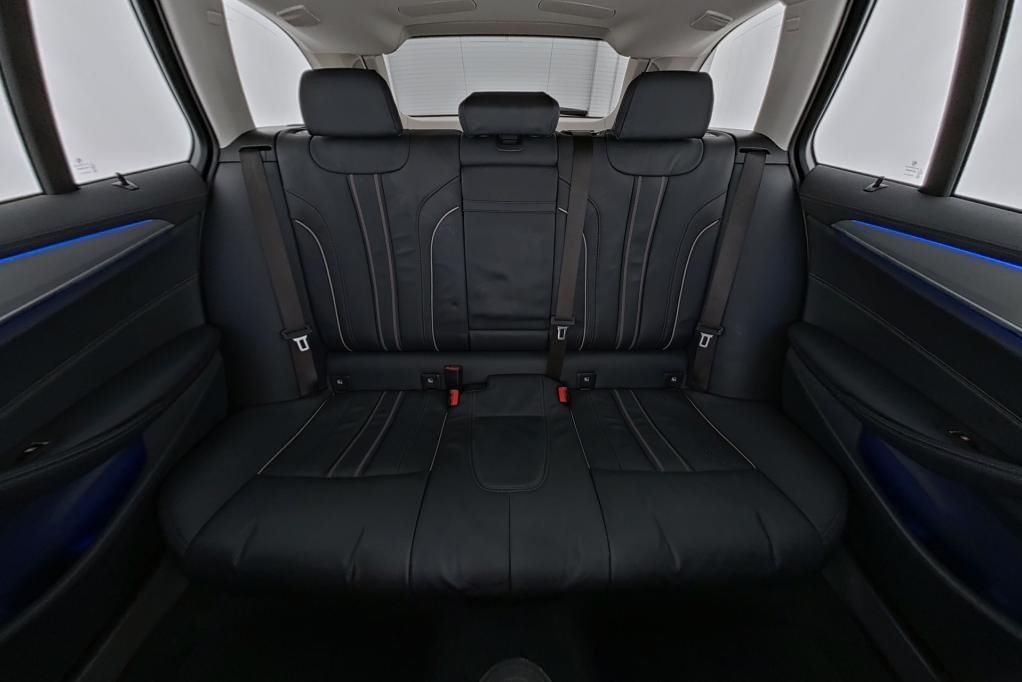 BMW 530 d Touring xDrive 3.0 Steptronic Pano*AHK*Led