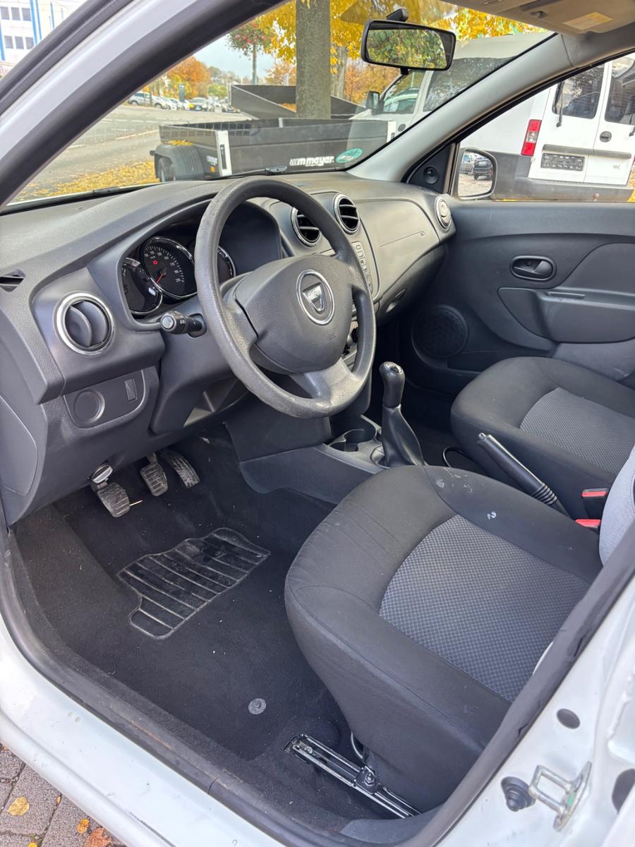 Dacia Logan 2015 — photo 8