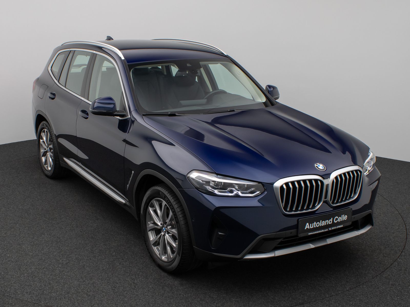 Fahrzeugabbildung BMW X3 xD20d Kamera DAB HiFi Lenkrhz AHK Alarm Sport