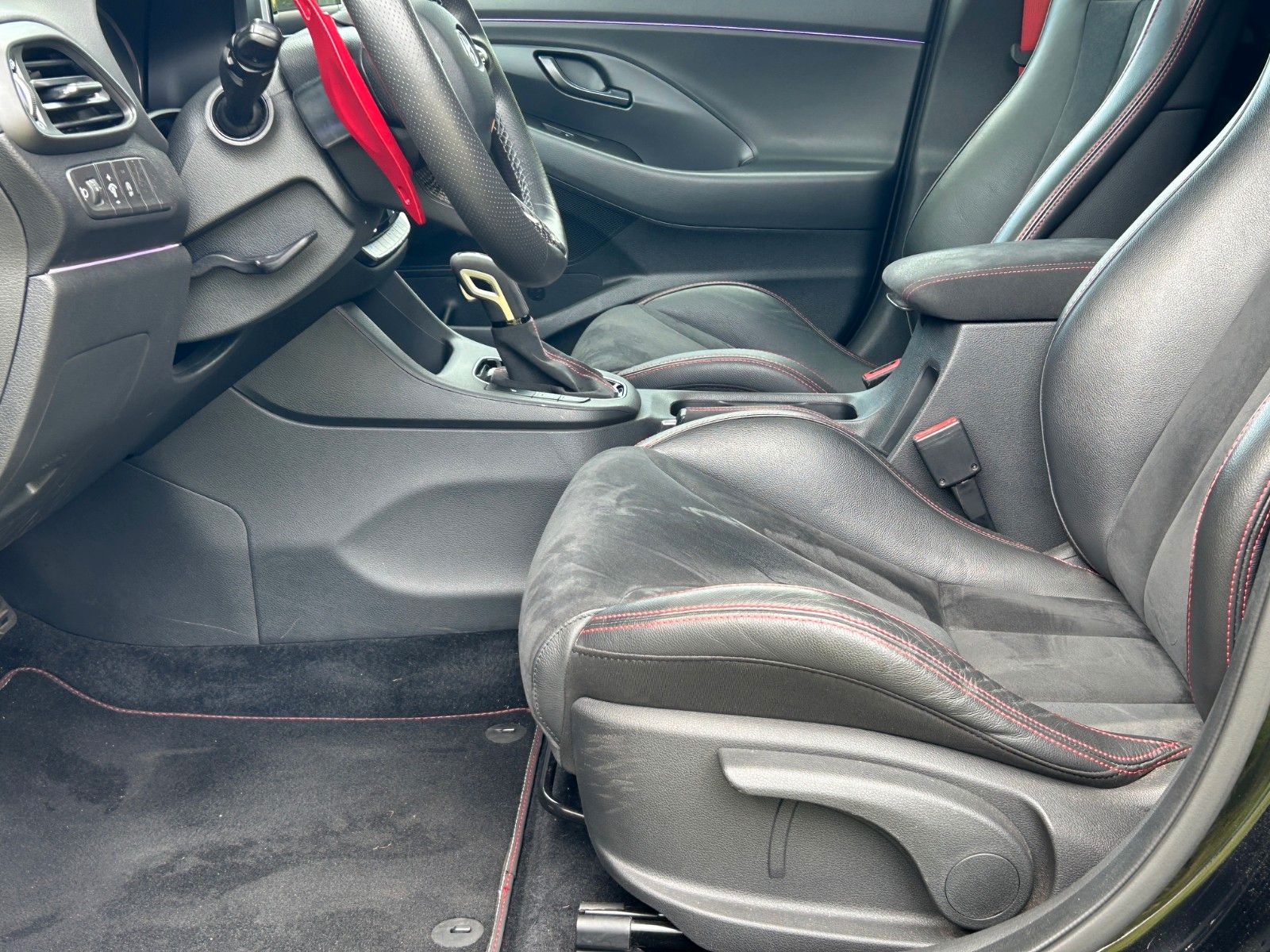 Fahrzeugabbildung Hyundai i30 N 2.0 T-GDI Fastback Limited Edition *Pano*