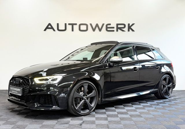 AUDI RS3 Sportback 2.5 TFSI Quattro*SCHALE*PANO*B&amp;O