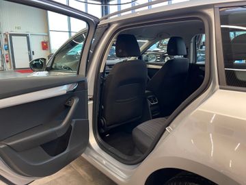 MYAUTOCENTER – Gebraucht- und Jahreswagen mit Werkstattservice in Pfaffenhofen Skoda Octavia Combi Ambition *2. Hand*Klima*PDC*Radio*