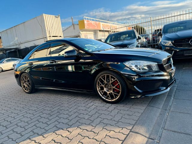 Mercedes-Benz CLA 250 *PANO*AMG*BI-XENON*TEMPOMAT*NIGHT-PAKET*