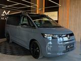 Volkswagen T7 Multivan California Beach 4300km.  - Volkswagen: Multivan Beach
