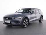 Volvo V60 Cross Country B4 D AWD Plus +GSSD+WP+STHZ+ - Volvo in Bottrop