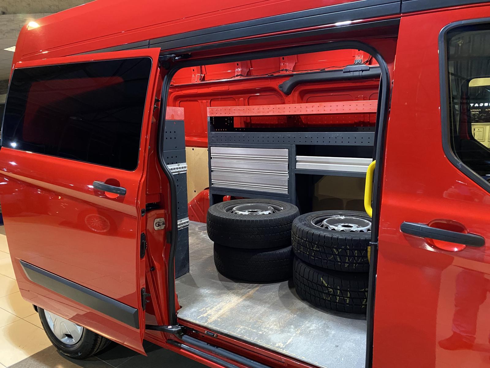 Ford Transit Custom L2 H2 Würth-Regale Navi R.Cam PDC
