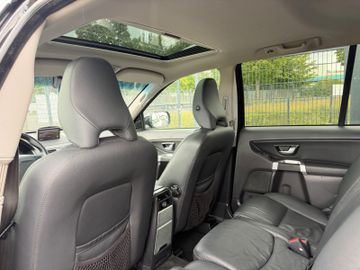 Volvo XC90 - 12