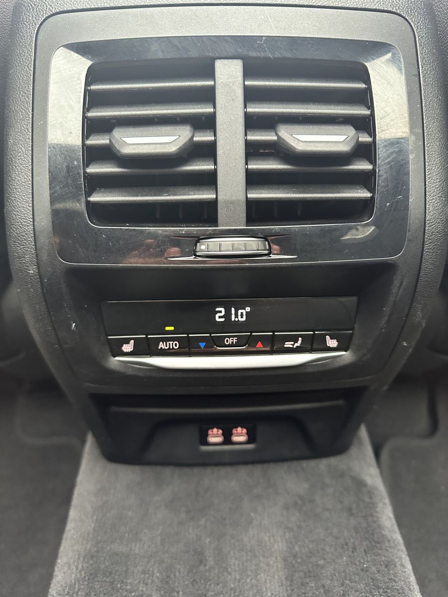 Fahrzeugabbildung BMW X3 xDrive30d M-Sport+NAV+LASER+PANO+HUD+20ZO+360