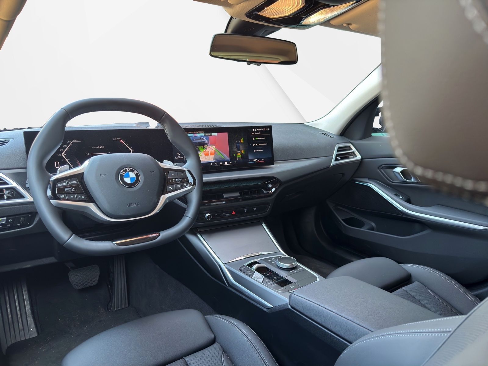 BMW 318 i Touring *Kamera *LEDER *Sport *DriveAssist foto 8