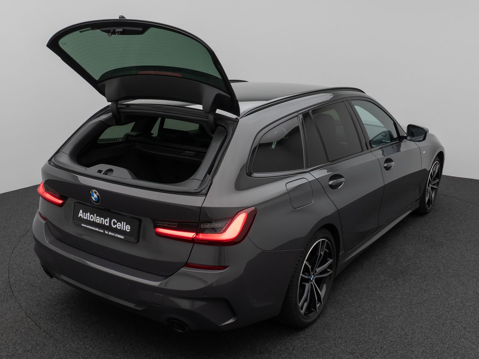 Fahrzeugabbildung BMW 320d M Sport Kamera Laser DAB HiFi Komfort Alarm
